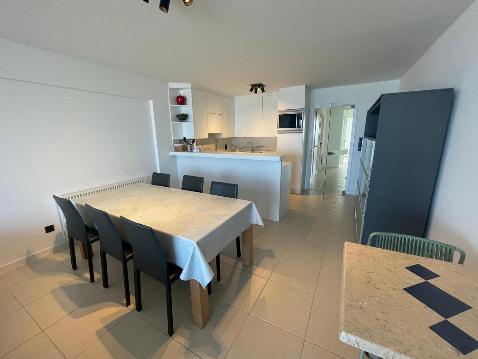 Westende Zeezicht Appartement *